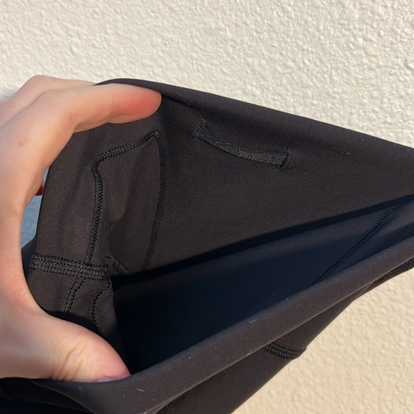 Lululemon Wunder Train High-Rise Crop 23" - Black - Size 2 - Picture 10 of 15